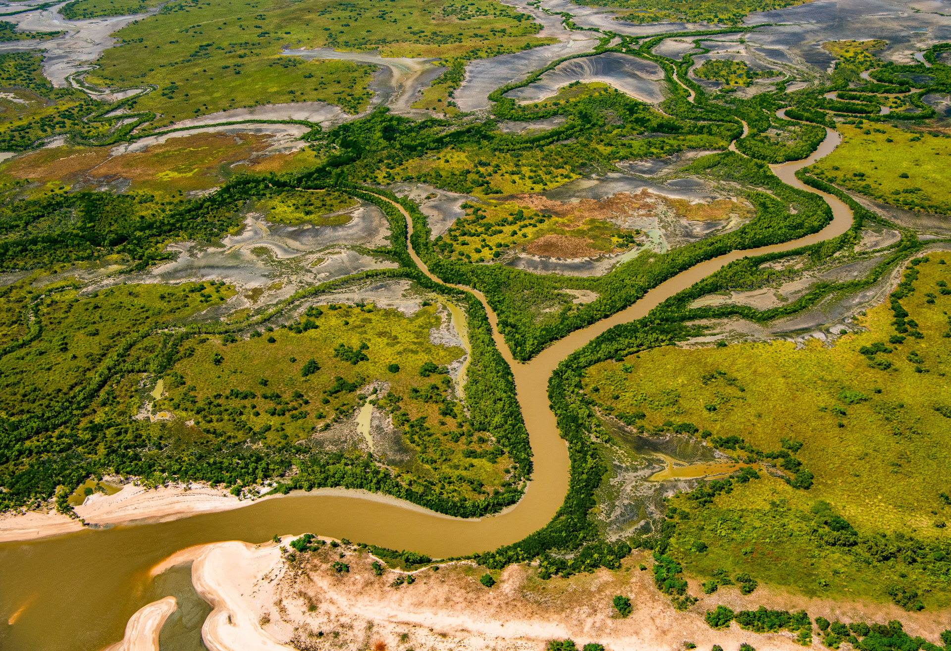 Intertidal and subtidal wetlands between Aurukun and Pormpuraaw. Photo by Gary Cranitch © Queensland Museum